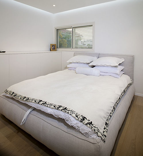 A Penthouse Location: Ra'anana Architect: Dorith Jaffe Kaminker Photography: Binyamin Adam